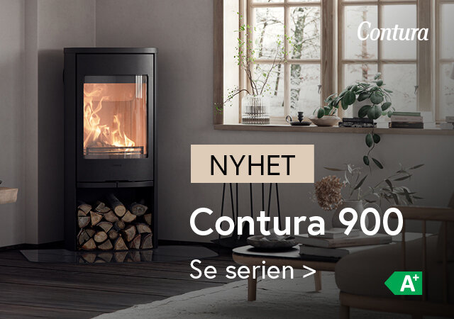 Svart vedovn i en moderne lys stue